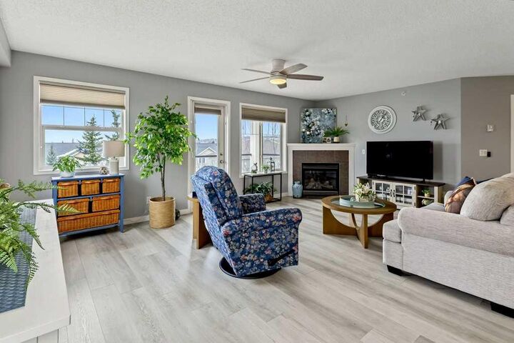 Property Photo: 928 Arbour Lake Road NW 1311 AB T3G 5T2