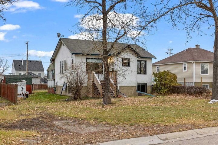 Property Photo:  209 Main Street  AB T0M 0M0 