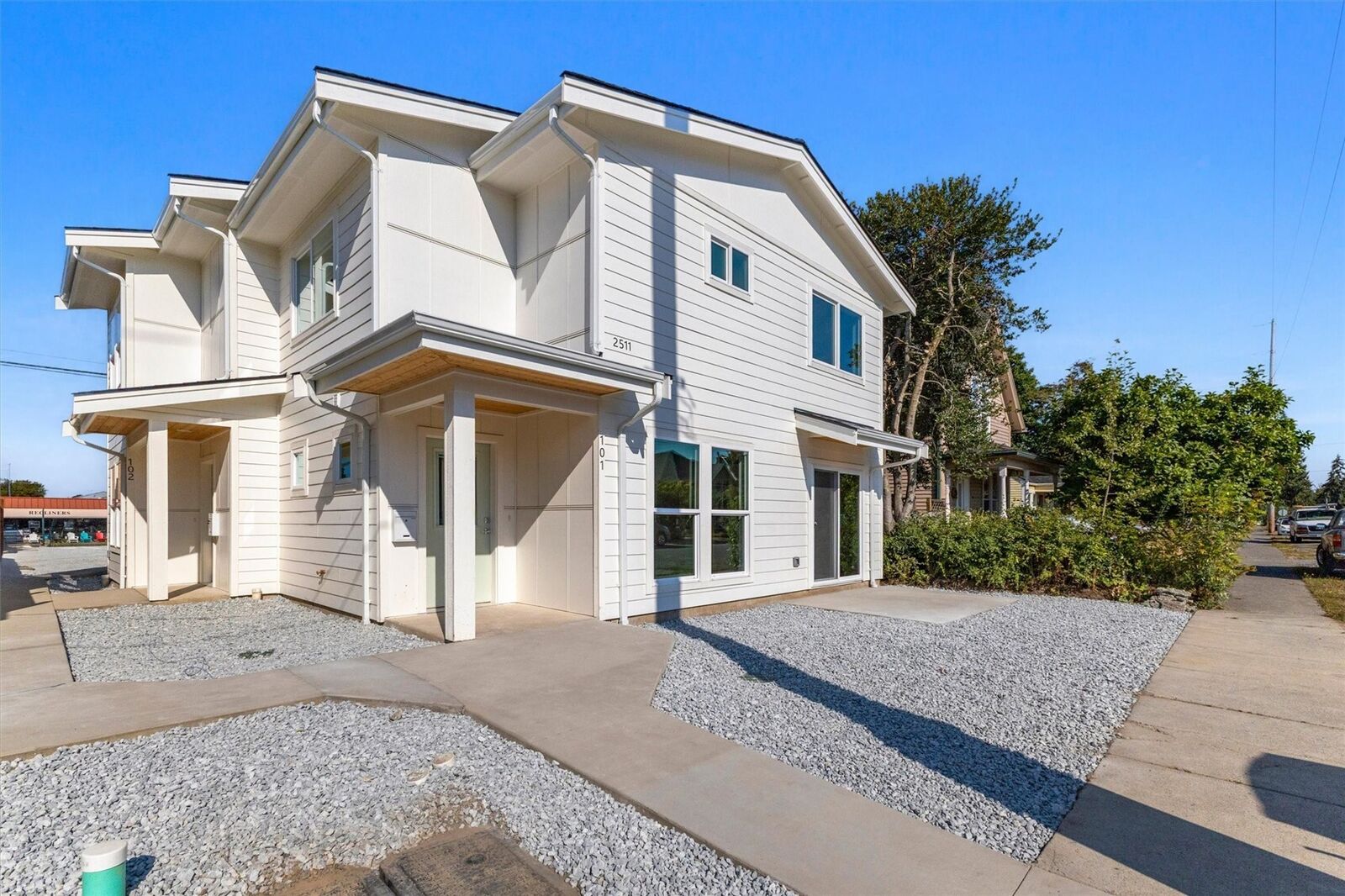 Property Photo:  2511  Peabody Street  WA 98225 