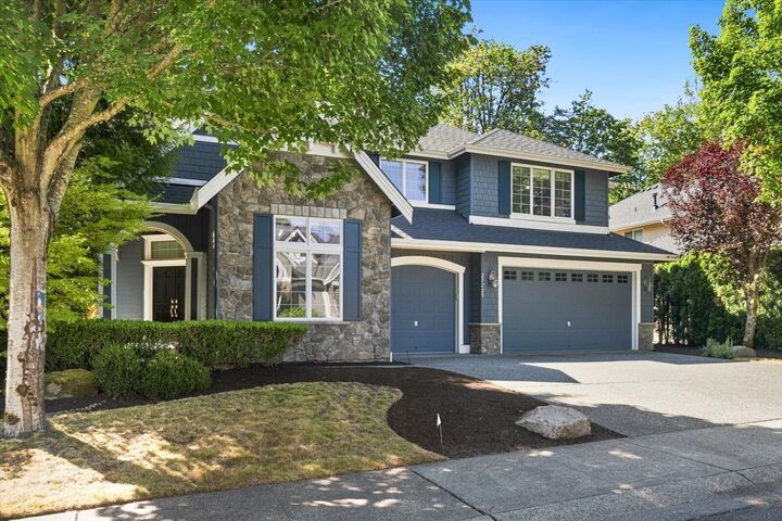 Property Photo: 27225 SE 13th Place WA 98075