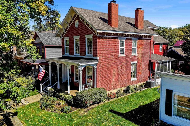 Property Photo:  906 Park Avenue  IL 61036 
