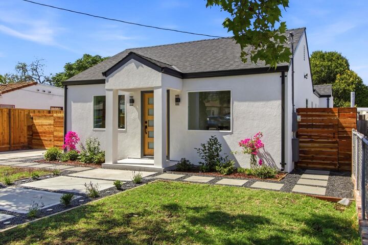 Property Photo:  75 South Cragmont Avenue  CA 95127 