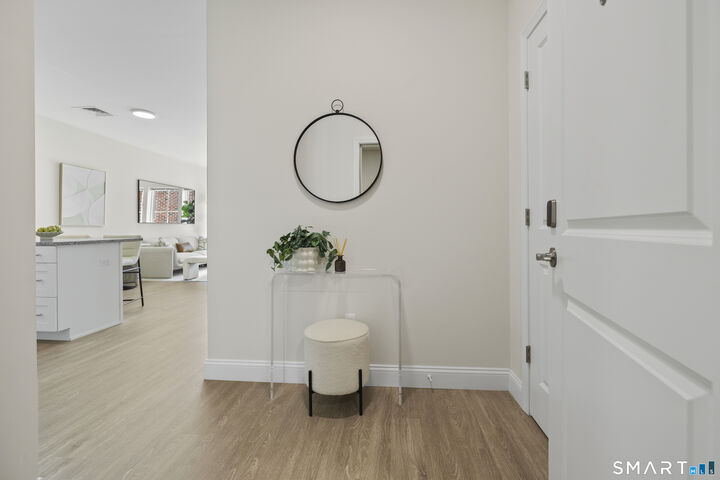 Property Photo: 55 Steele Boulevard 108 CT 06037