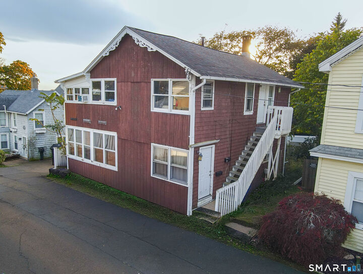 Property Photo:  23 Bungalow Lane  CT 06405 