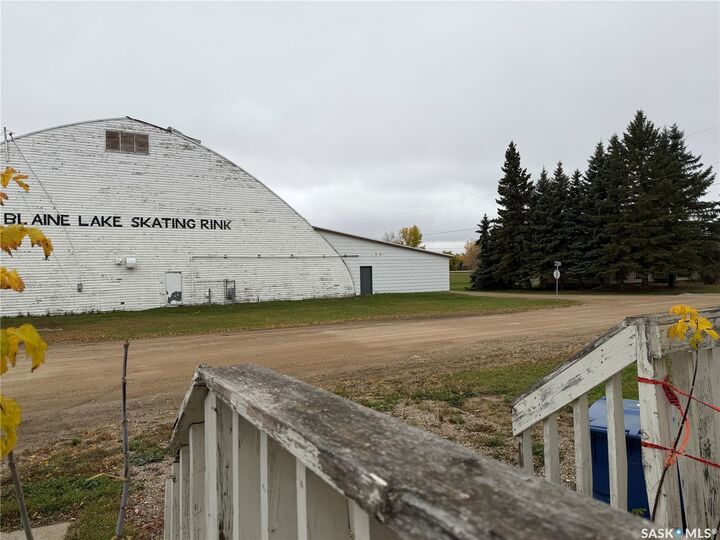 Property Photo:  218 2nd Avenue W  SK S0J 0J0 