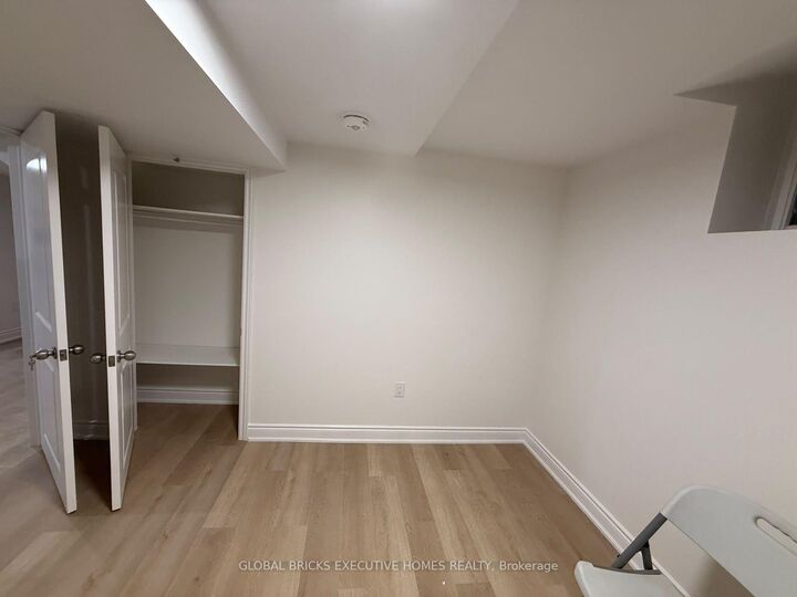 Property Photo:  93 Donald Stewart Road E  ON L7J 5J1 