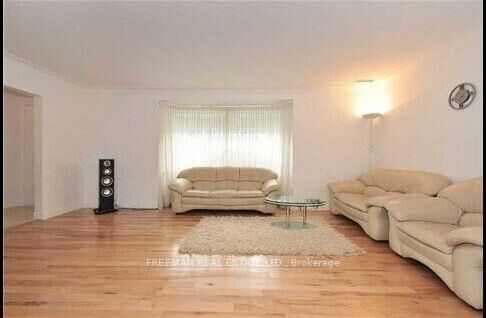 Property Photo:  48 Fairholme Avenue  ON M6B 2W6 