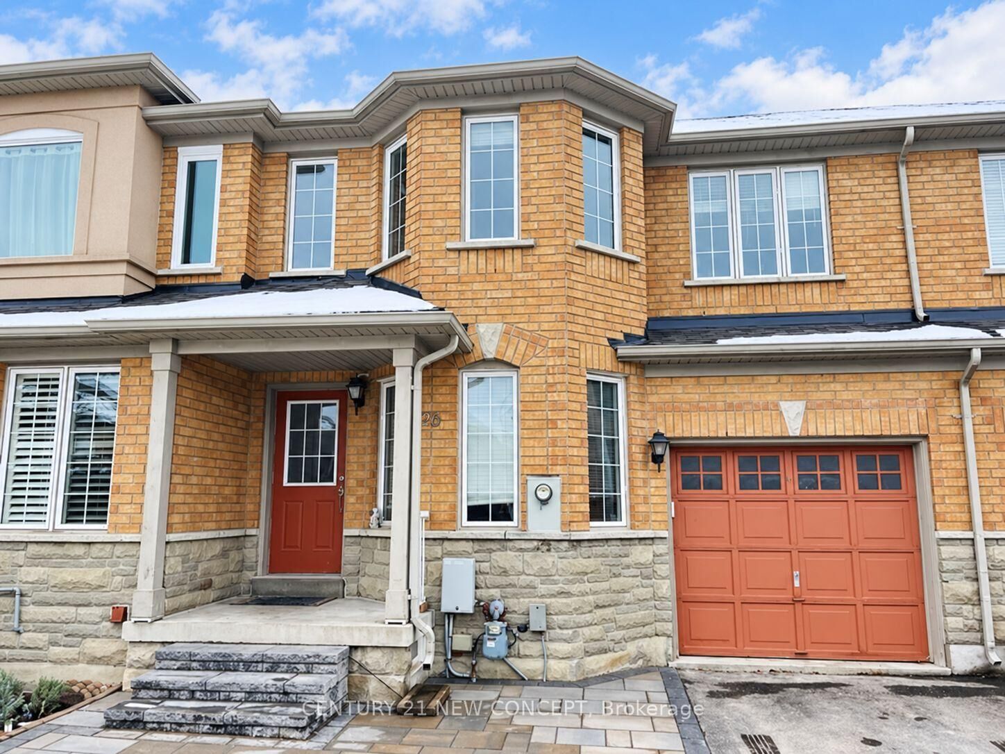 Property Photo: 75 Grasslands Avenue ON L4B 4K5