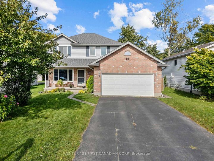 Property Photo: 8 Robin Street ON N0M 1A0