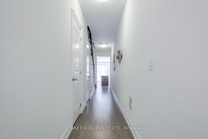 Property Photo:  51 Hercules Club Drive  ON L4E 1K7 