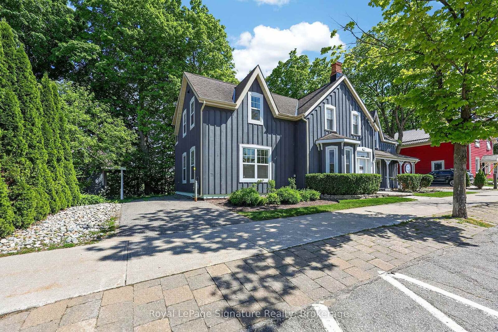 Property Photo:  21 Bruce Street N  ON N0H 2P0 