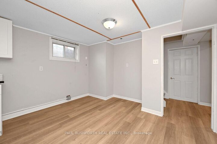 Property Photo: 784 Pleasant Park Road ON K1G 1Y7