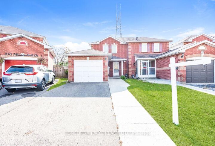 Property Photo: 133 Meadowlark Drive ON L6Y 4V6
