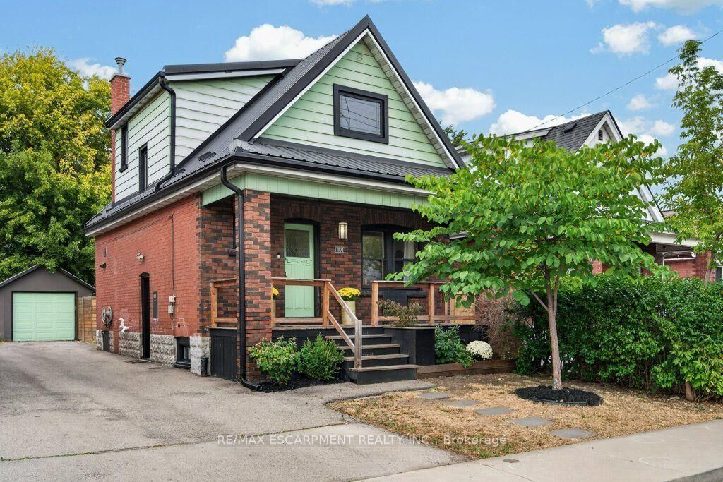 Property Photo: 101 Cope Street ON L8H 5B1