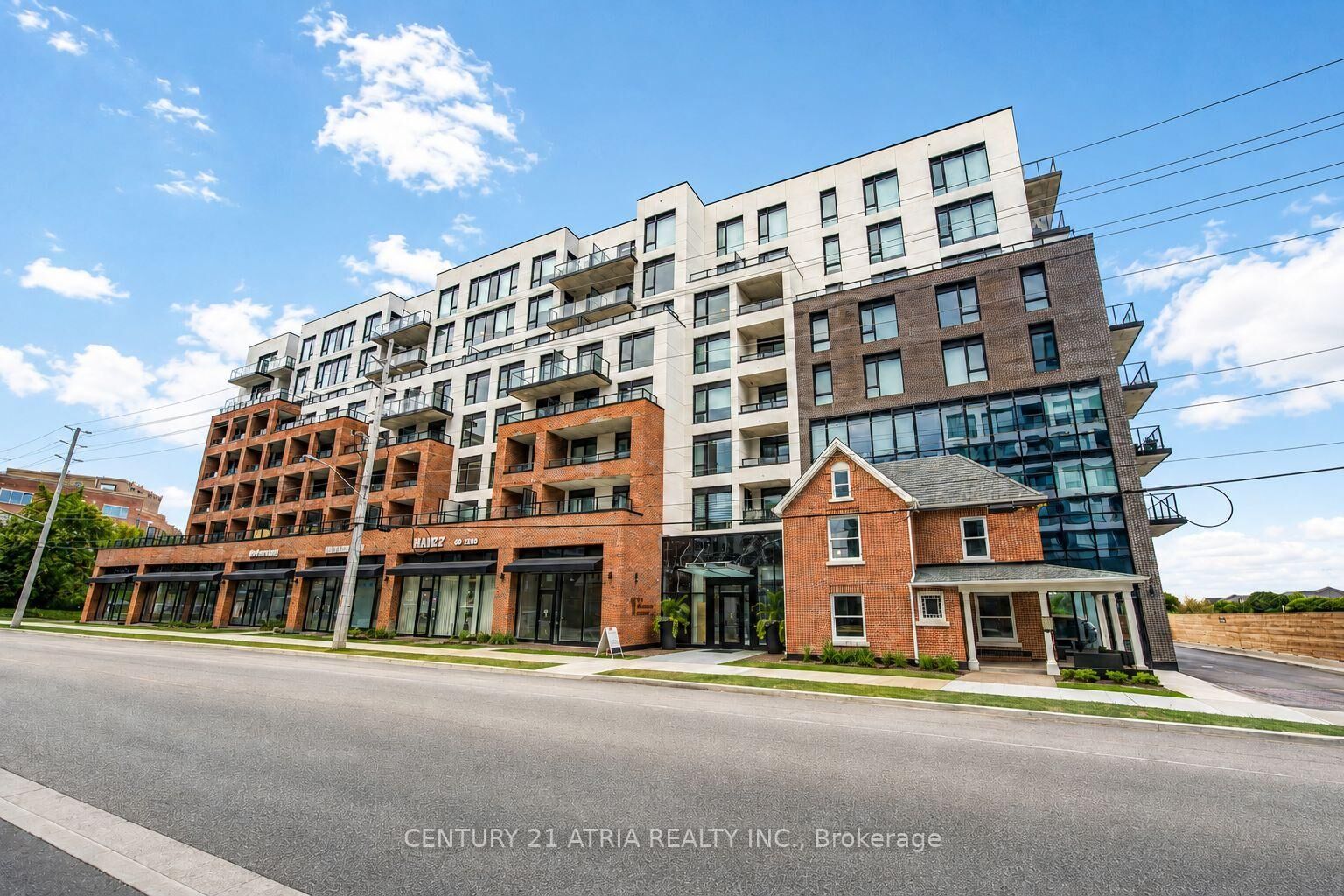 Property Photo: 2475 Old Bronte Road 421 ON L6M 5S7