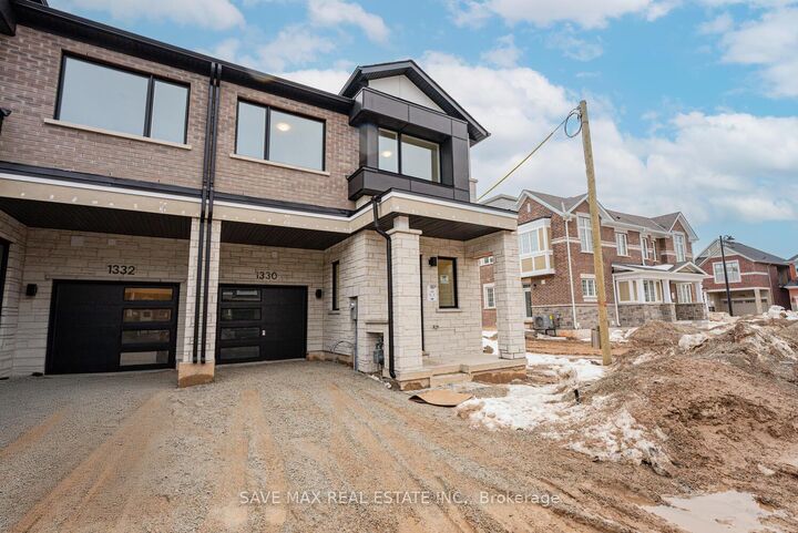 Property Photo:  1330 Copley Court  ON L9T 7V8 
