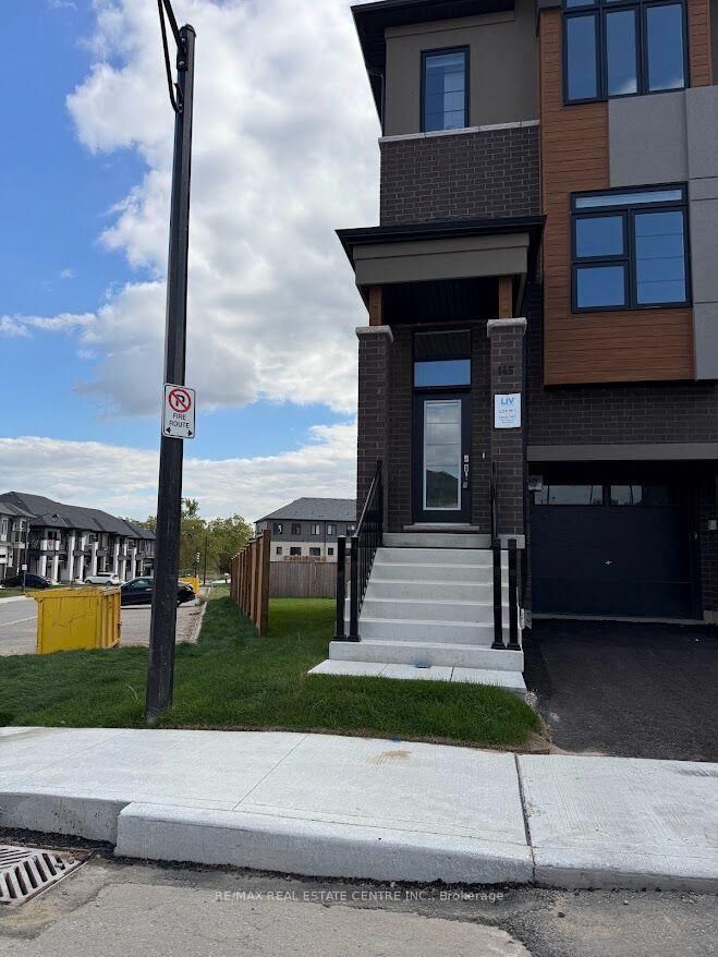 Property Photo:  660 Colborne Street W 145  ON N3T 0Y7 