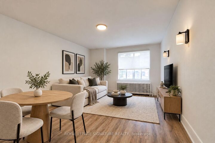 Property Photo:  231 Vaughan Road C1  ON M6C 2M9 