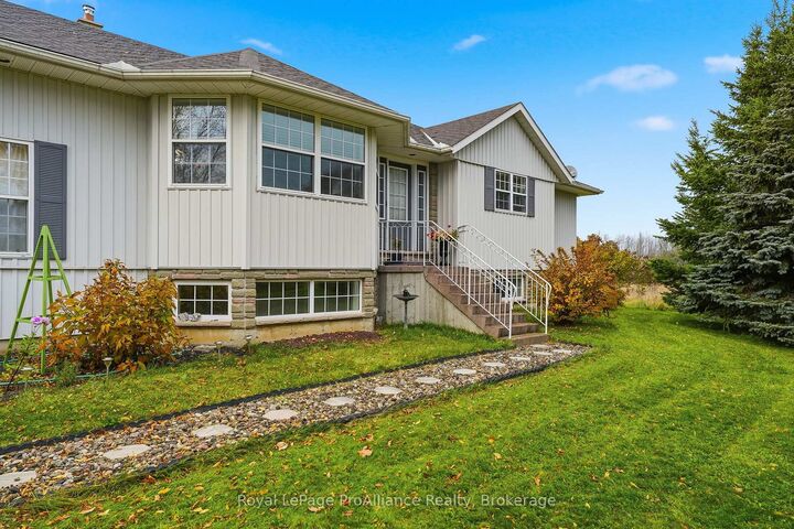 Property Photo: 3158 Victoria Road ON K0K 1L0