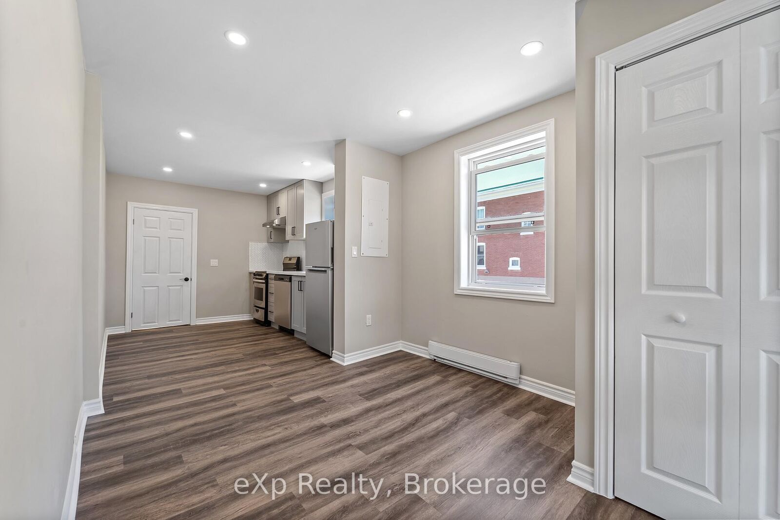 Property Photo: 44 West Front Street Unit B ON K0K 3E0