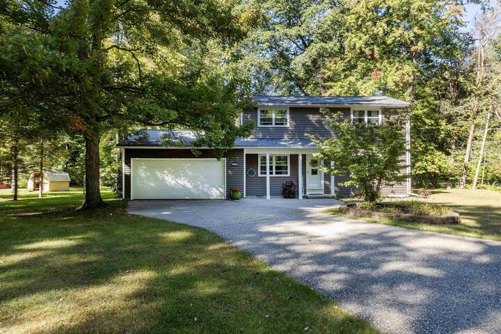 Property Photo:  284 W Love Road  MI 48657 