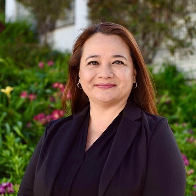 Fabiola Alfaro, Real Estate Salesperson in Valencia, Masters