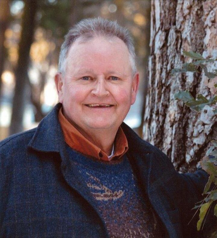 Clay Young, Real Estate Broker in Colville, Kelly Davis