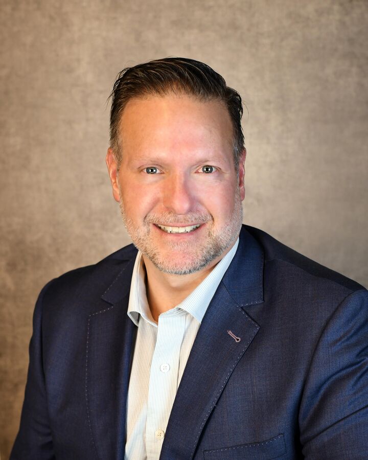 Jason Fitzgerald, Real Estate Salesperson in Fort Dodge, Associated, Realtors