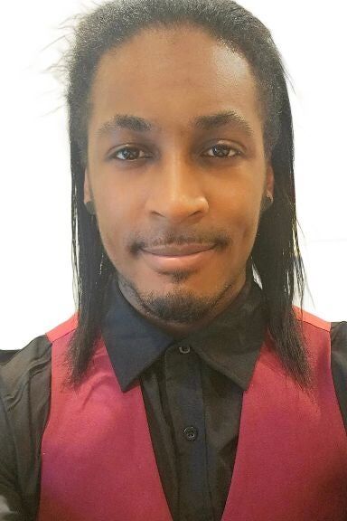 Johnny Savage,  in Grosse Pointe Farms, Professionals