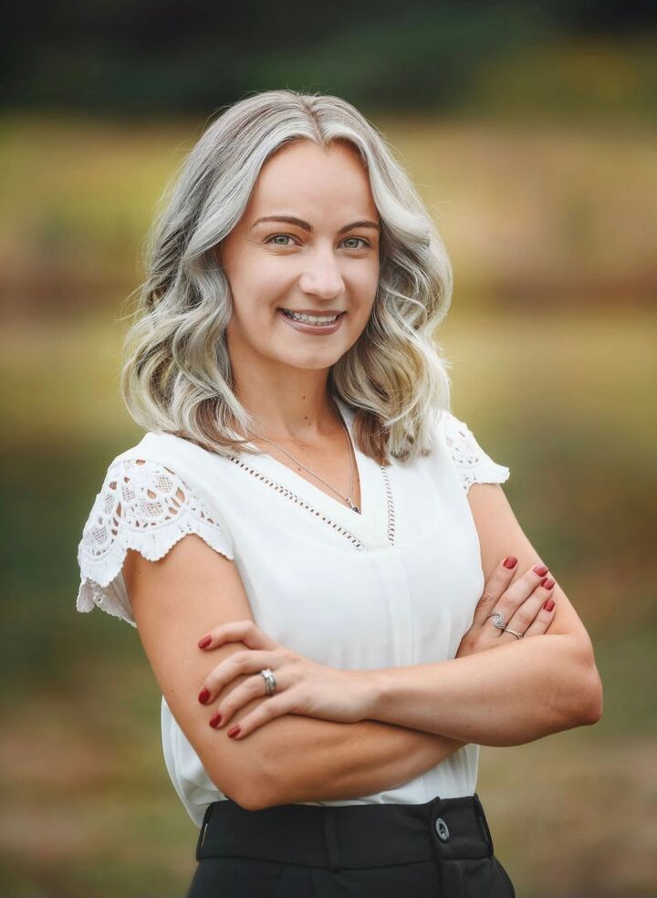 Agnies Pettengill, Real Estate Salesperson in Greenfield, Cohn & Company ERA Powered