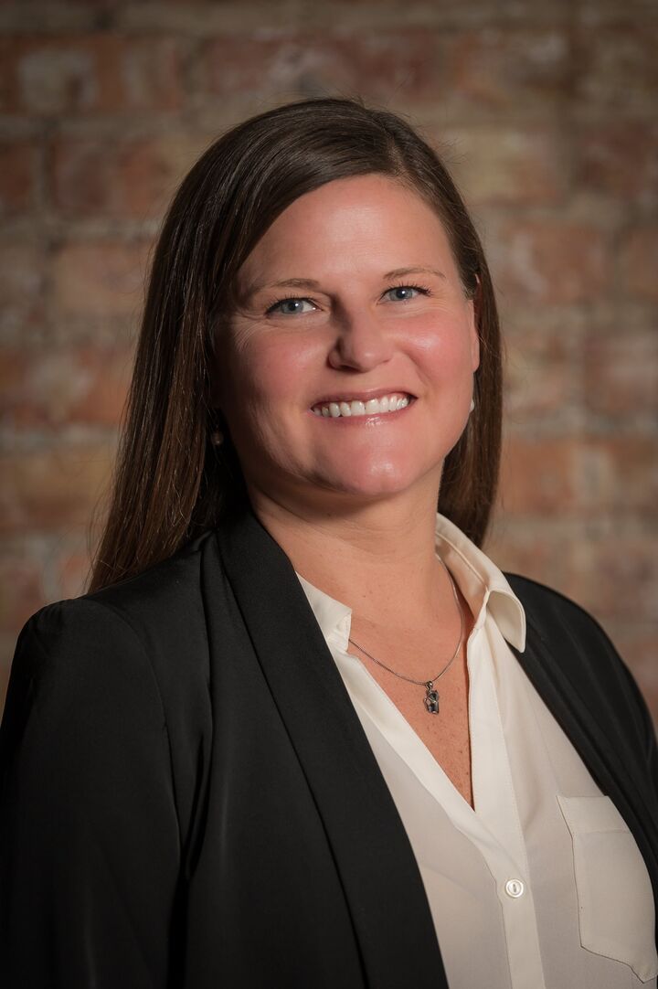 Traci Rice, Real Estate Salesperson in Battle Creek, Morehart Realty