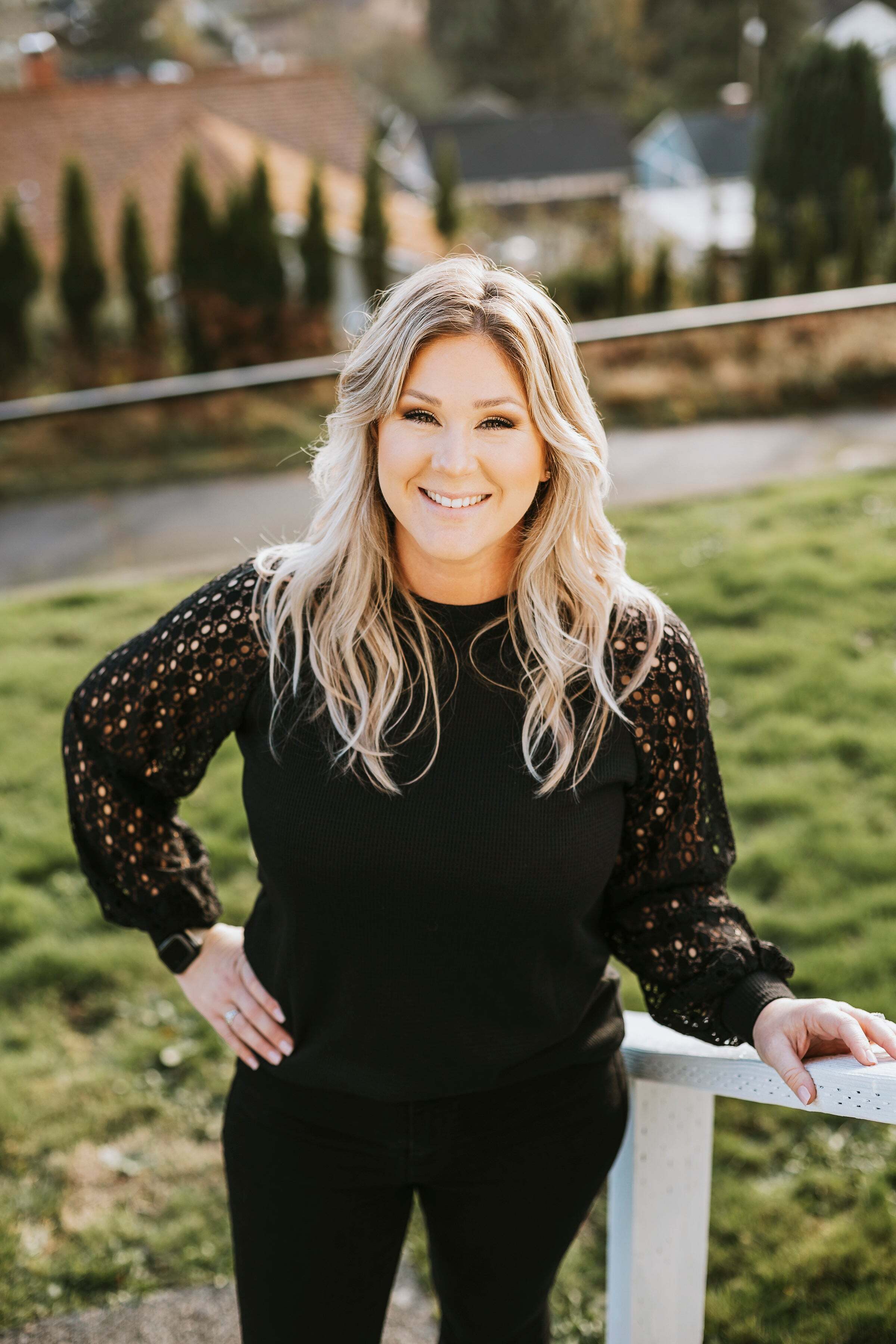 Amber Eaton, Real Estate Broker in Hoquiam, Real Estate Center