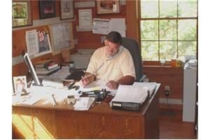 Larry Pauley, Real Estate Salesperson in Jasper, Lindsey & Pauley