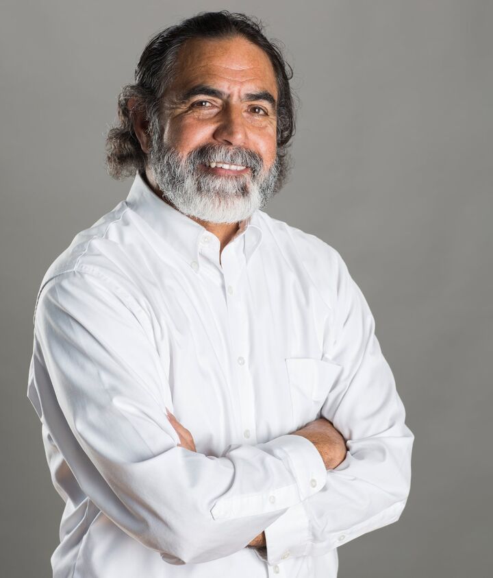 Efriam Ortiz, Real Estate Salesperson in Hanford, Jordan-Link