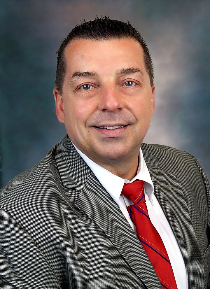 Anthony Verderosa,  in Hauppauge, Realty Connect