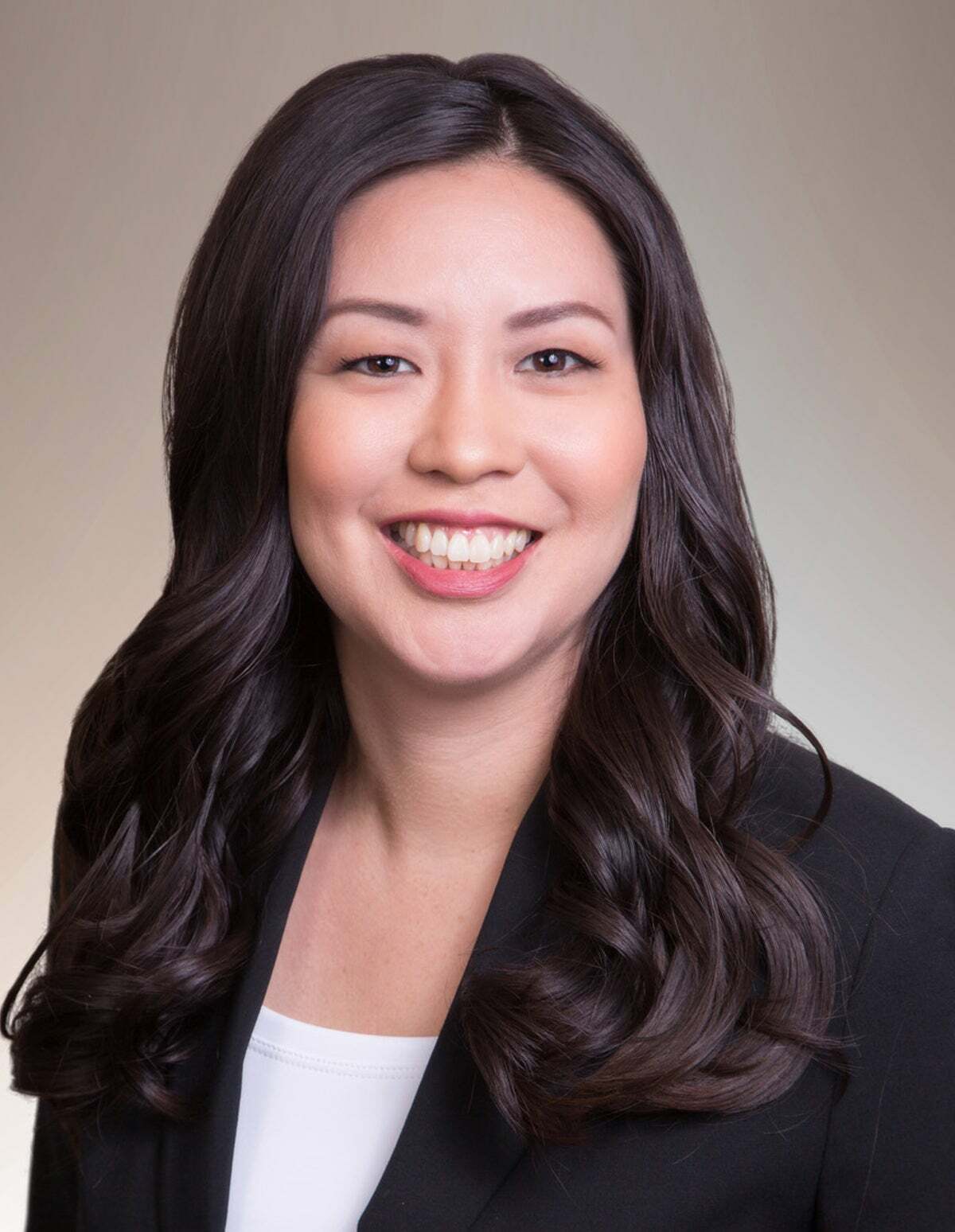Trisha Kagawa, REALTOR® in Honolulu, Advantage Realty