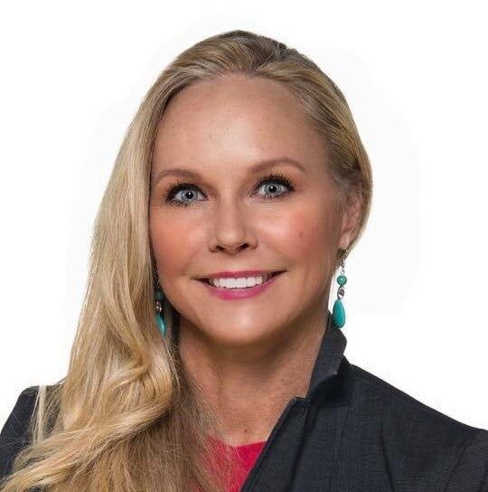 Amanda Faye Hartson, Real Estate Salesperson in East Grand Rapids, Schmidt Realtors