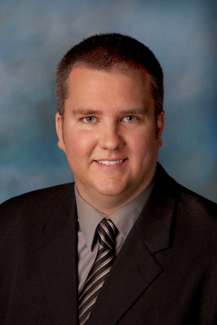 James Walker, Real Estate Salesperson in Sewell, Rauh & Johns