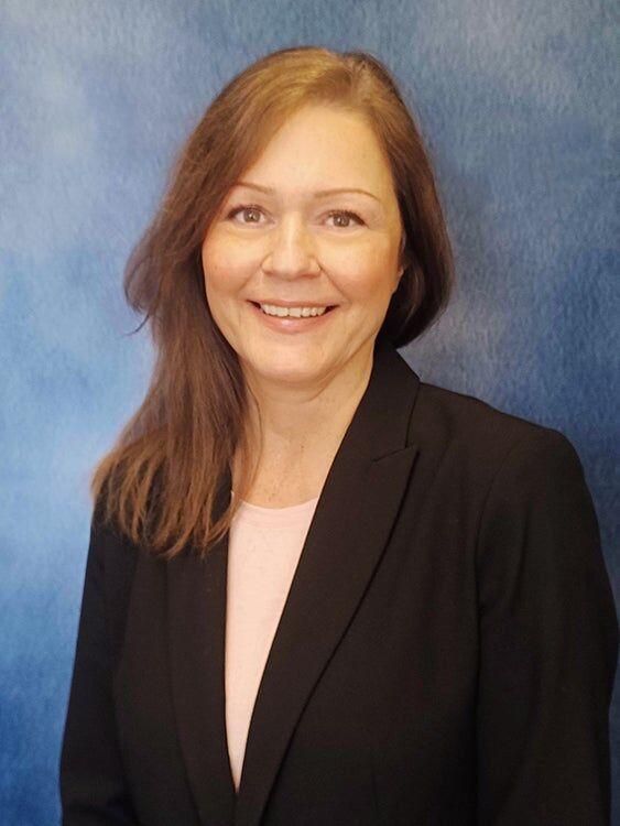 Melinda Peterson, Real Estate Broker in Tillamook, Professional Group