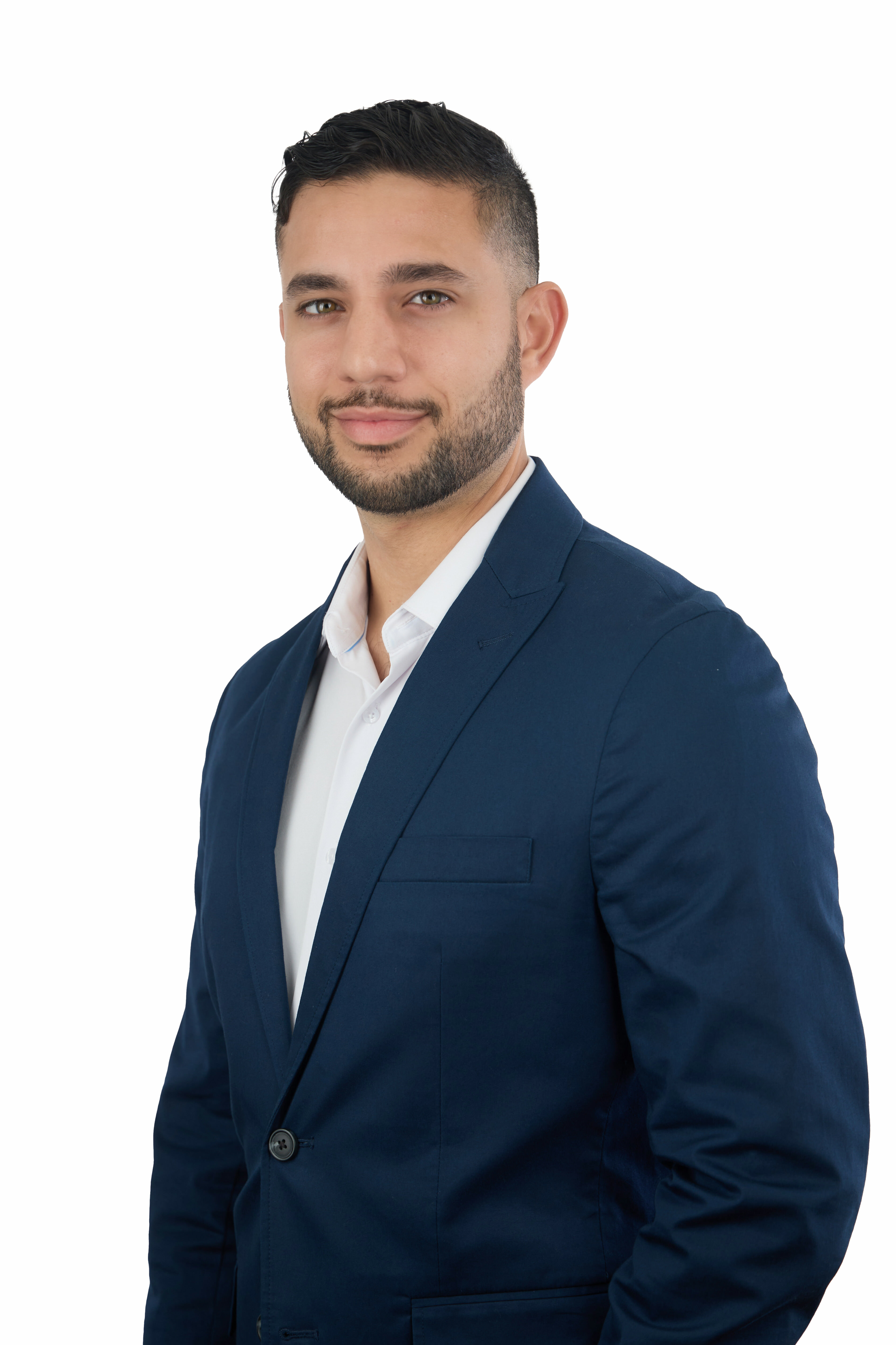 Cristian Araujo, Realtor Associate in Miami, Cervera Real Estate
