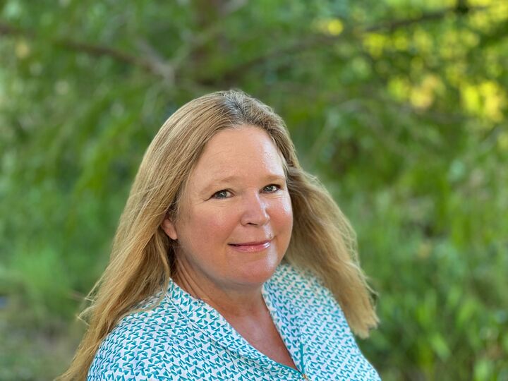 Diana McCarthy, Sales Representative in Sebastian, Paradise