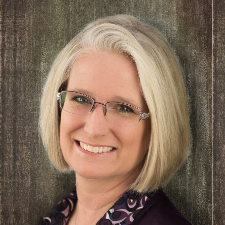 Debbi Merker, Associate Real Estate Broker in Hendersonville, North East
