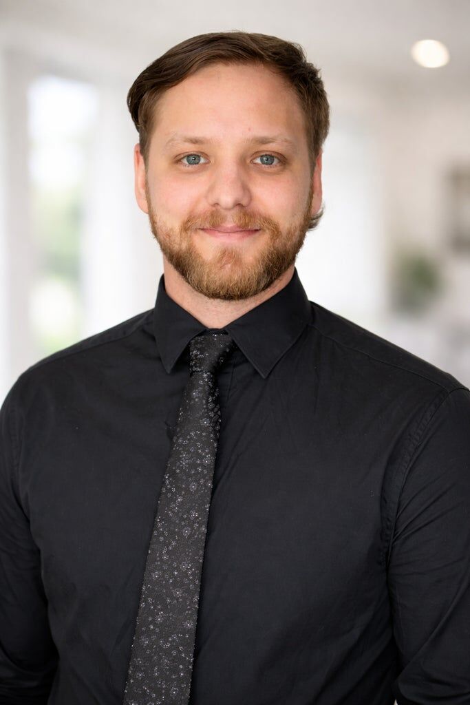 Zacary Presock,  in Birmingham, Professionals