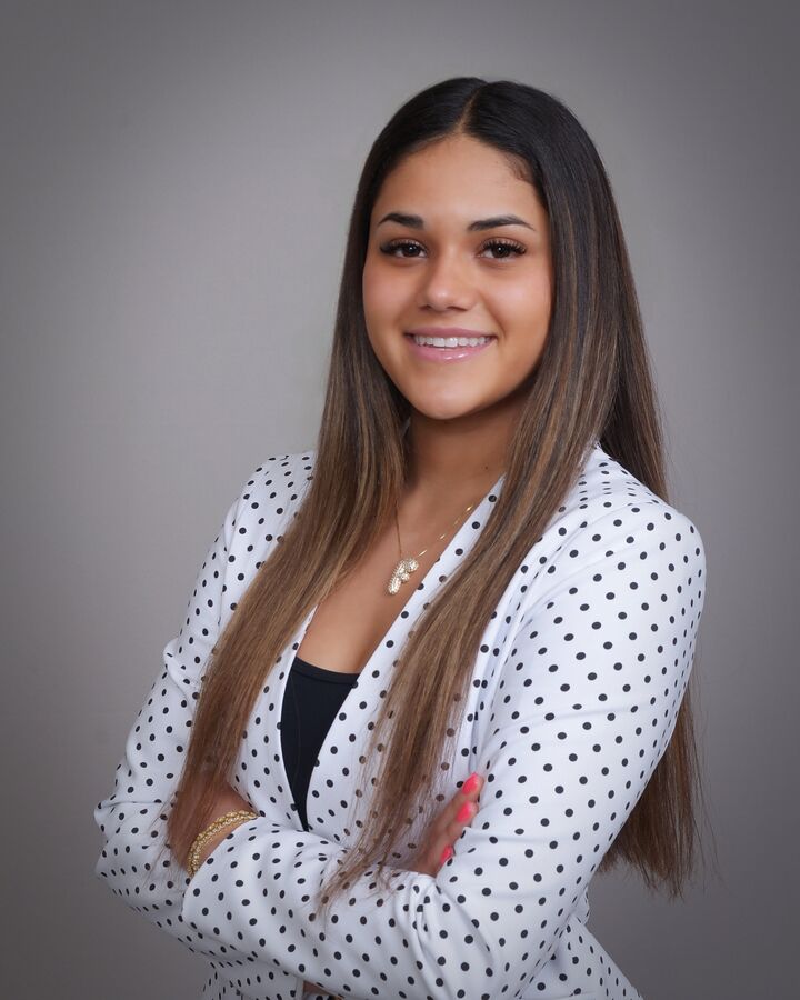 Fiorella Garcia, Real Estate Salesperson in Newtown, Hearthside