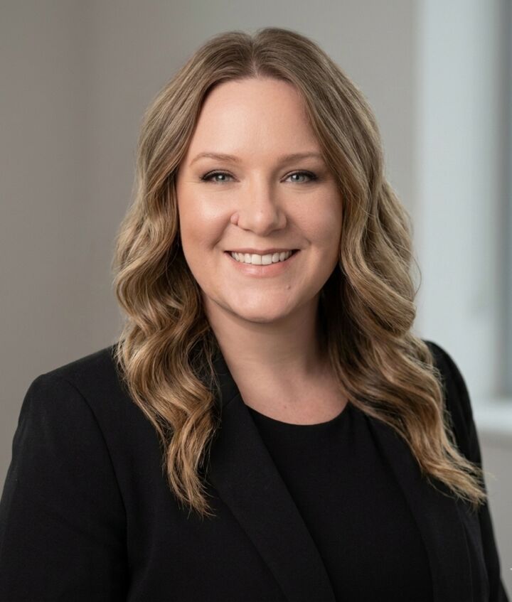 Ciarra Reott,  in Highland, Tower Agency