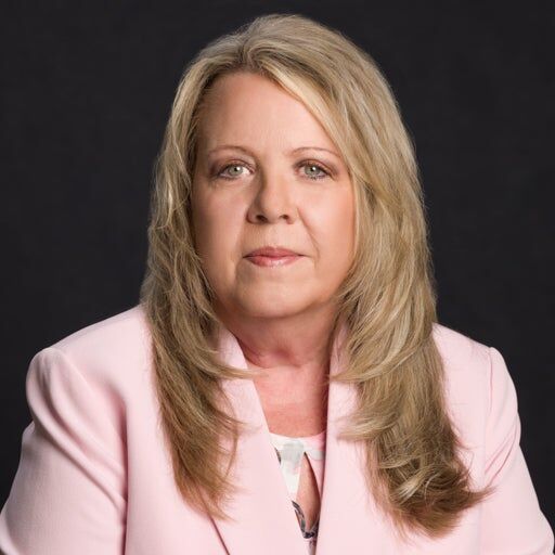 Charlotte Blount, Real Estate Salesperson in Gulfport, Busch Realty Group