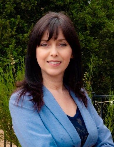 Inna Yalch, Real Estate Salesperson in Simi Valley, Town Center