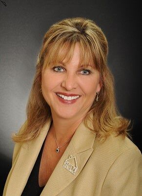 Dorothy Pemberton, Real Estate Salesperson in Downey, Masters