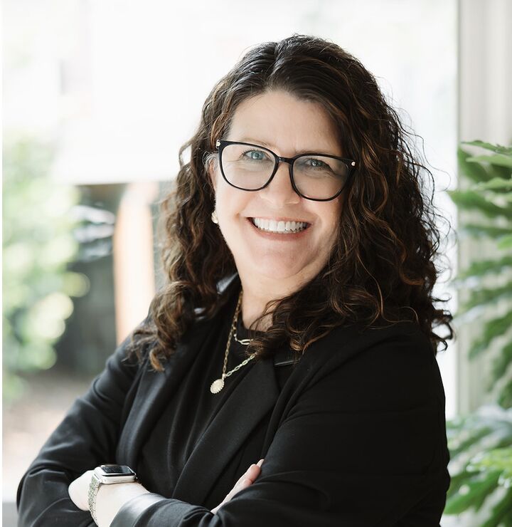 Heather Rau,  in Portland, Windermere