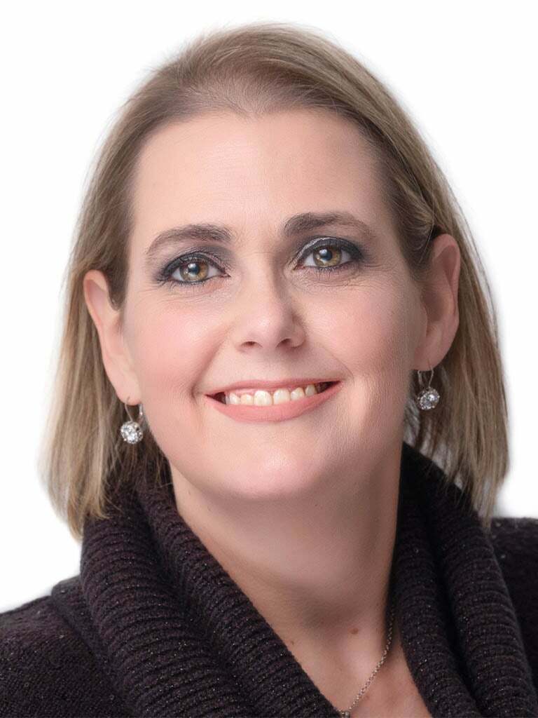 Brandy Graves, Real Estate Salesperson in Roscoe, Affiliated